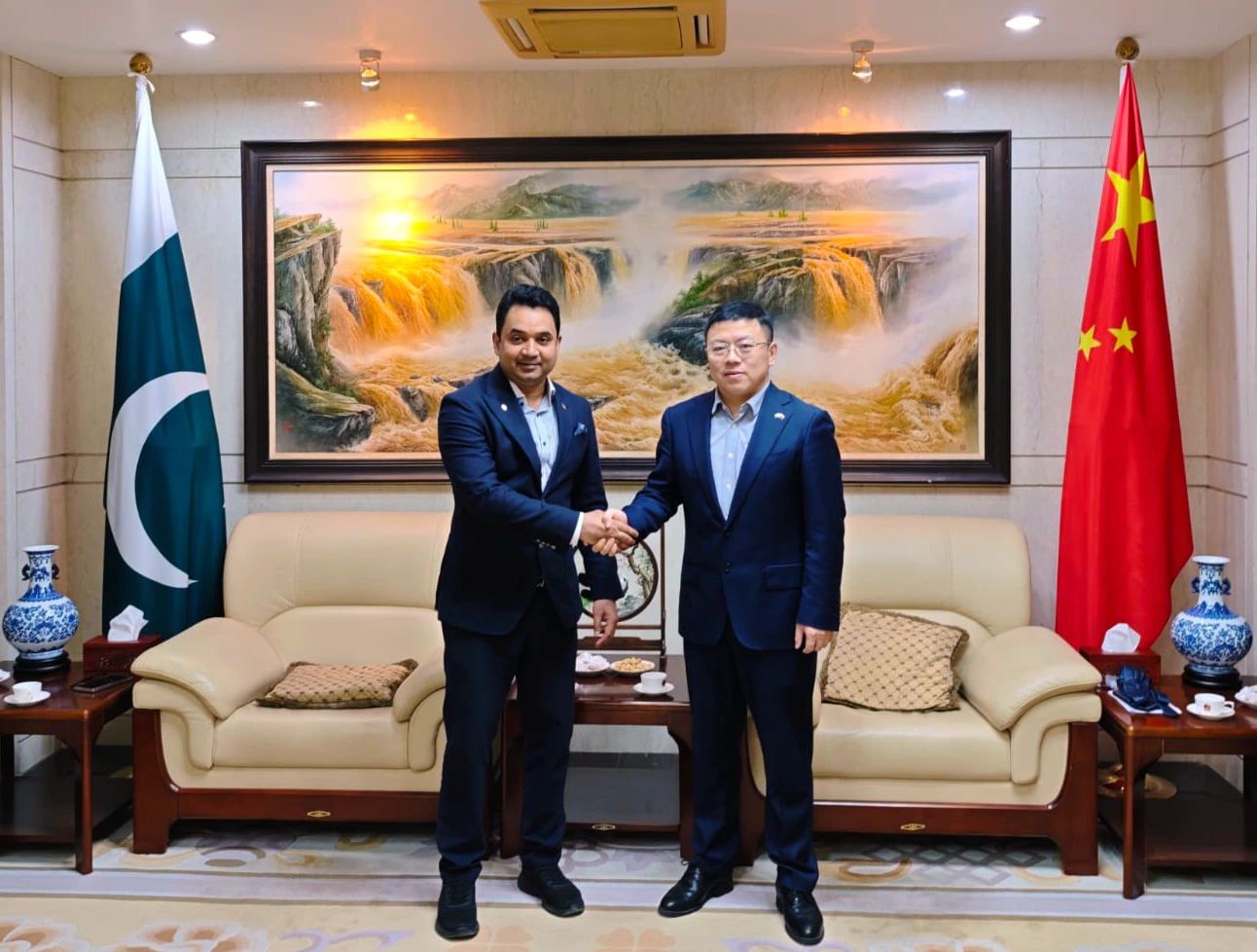 Hon. Consul Kashif Ali Meets Acting Consul General of China to Discuss Trade & Economic Cooperation